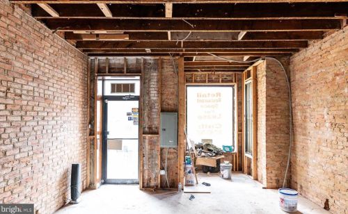 1709 Capitol St, Washington DC 20002-1015 exterior