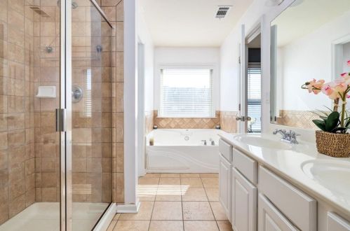 813 Charles Bank Ave, Atlanta GA 30312-3665 exterior