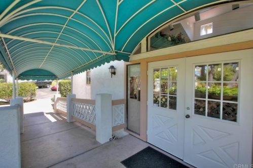 9342 Twin Trails Dr, San Diego CA  92129-2681 exterior