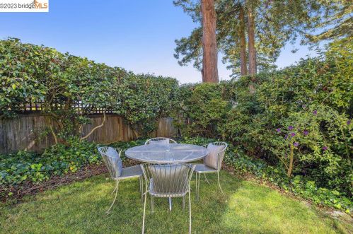 680 Grizzly Peak Blvd, Berkeley CA 94708-1741 exterior