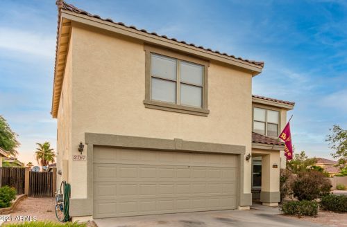 2767 Cherry Hills Dr, Chandler AZ  85249-4909 exterior