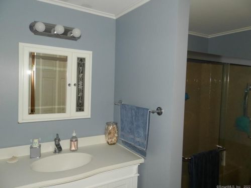 136 Putnam Pike, Killingly CT 06241-1628 exterior