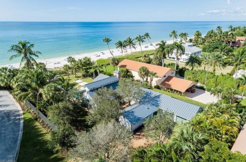 1 10 Ave, Naples FL 34120-5119 exterior