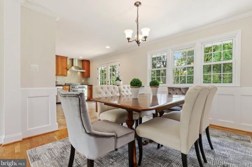 6527 Divine St, Mc Lean VA 22101-4623 exterior