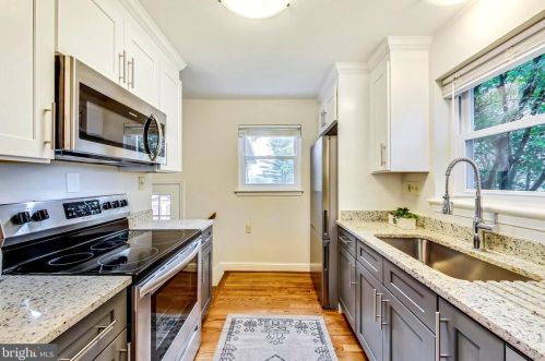 2315 Homestead Dr, Silver Spring MD 20902-4950 exterior