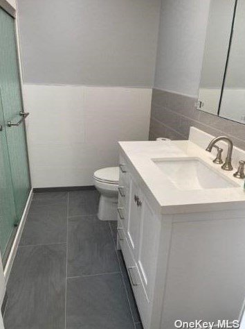 26 Anchor Ct, Babylon NY 11704-7421 exterior