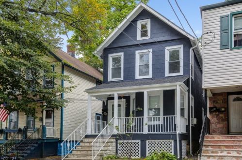 53 Mission St, Montclair NJ  07042-4517 exterior