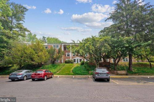 7721 Tremayne Pl, Mc Lean, VA 22102-7700