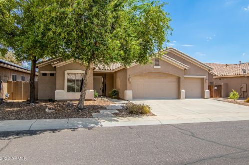 4226 Avenida Del Rey, Phoenix, AZ 85083-2401