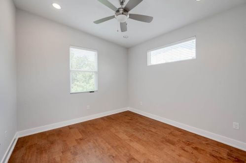 7206 Blessing Ave, Austin TX 78752-2716 exterior