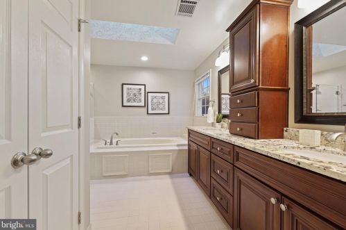 2006 Alleva Ct, Accokeek MD 20607-3254 exterior