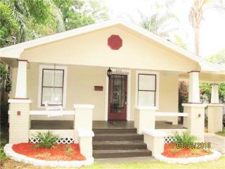 303 Lambright St, Tampa FL  33604-6041 exterior
