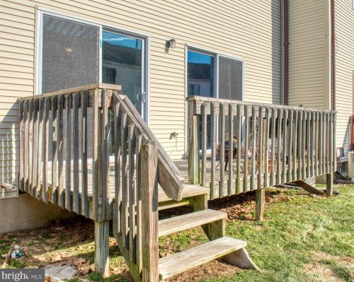 8 Bayleaf Dr, Lumberton Township NJ 08048-4228 exterior