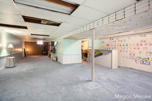 3435 Eastern Ave, Grand Rapids MI 49525-2660 exterior