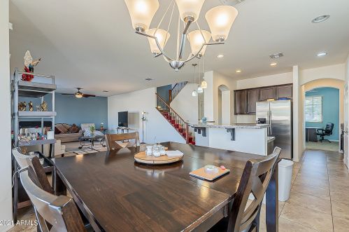 1930 Carson Rd, Phoenix AZ 85041-6614 exterior