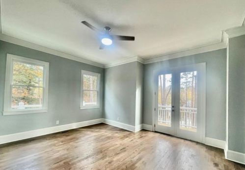 4101 Brookview Dr, Atlanta GA 30339-4605 exterior