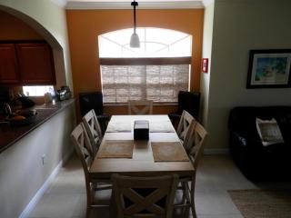 602 Compass Dr, Fort Pierce FL  34949-9146 exterior