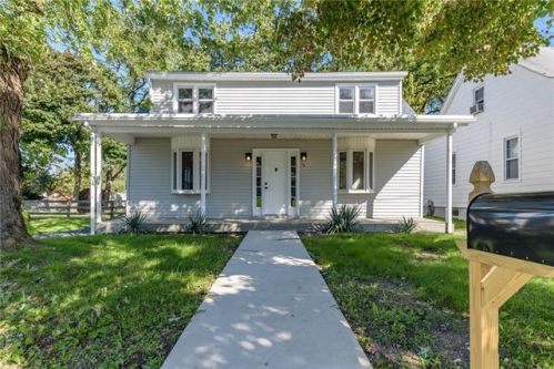 76 6th Ave, Trenton, NJ 08619-3276