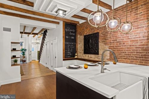 460 Queen St, Lancaster PA  17603-5618 exterior