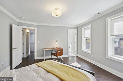 2208 Q St, Washington DC 20001-1955 exterior