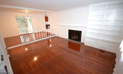 64 Lyons Pl, Springfield NJ  07081-1604 exterior