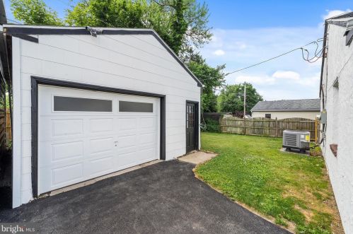 85 Florence Ave, Chester PA 19014-2102 exterior