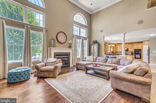 110 Pichelman Rd, Limerick PA 19468-2735 exterior