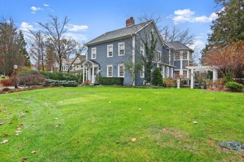 112 Shore Rd, Old Greenwich, CT 06870-2214