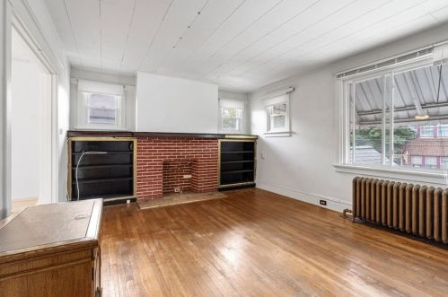 7161 Meade St, Pittsburgh PA  15208-2430 exterior