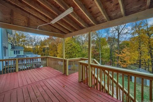 21 Lafayette Ave, Middletown NY 10940-4115 exterior