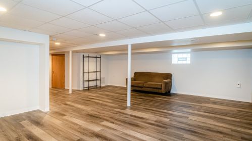 3927 Lawndale Ave, Chicago IL  60618-3107 exterior