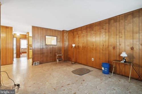 9845 Frankford Ave, Philadelphia, PA 19114-2009