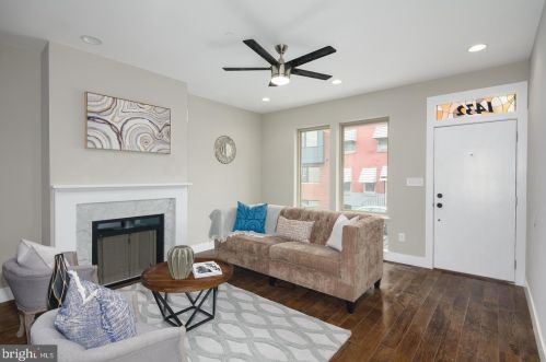 1432 20th St, Philadelphia PA  19146-4539 exterior