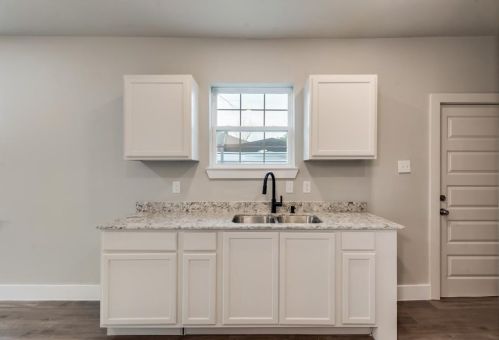 2810 Frazier St, Dallas TX 75210-1633 exterior