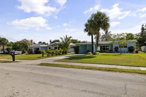 352 Fernandina St, Fort Pierce FL 34949-3537 exterior