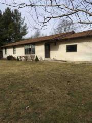 14620 Adams Rd, Addison, MI 49220-9564