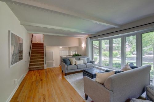 322 Cheyenne Trl, Madison WI  53705-4703 exterior