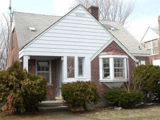 18511 Ferguson St, Detroit MI  48235-3075 exterior