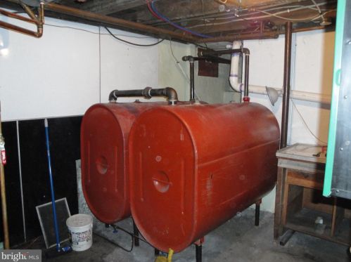 522 Carbon St, Primrose PA 17901-3720 exterior