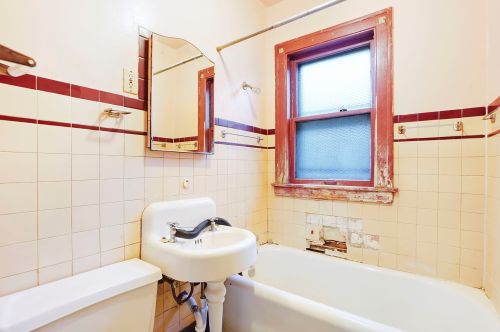 718 50th Pl, Chicago IL 60609-5155 exterior