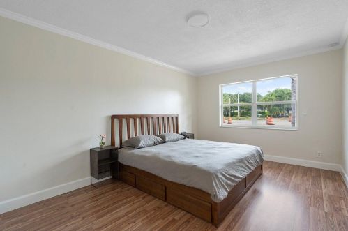 658 Palmetto Park Rd, Boca Raton FL  33486-3560 exterior