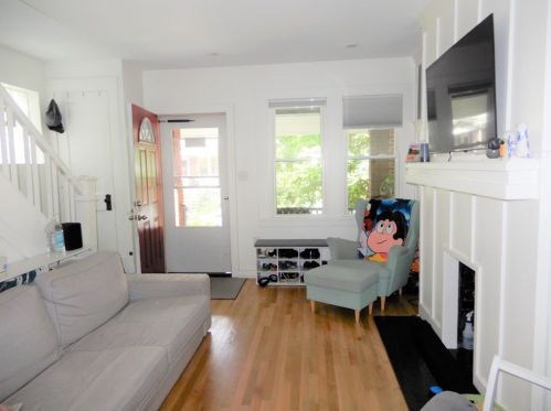 1260 Arkansas Ave, Pittsburgh PA  15216-2604 exterior