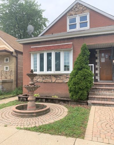 6148 Moody Ave, Chicago, IL 60638-4312