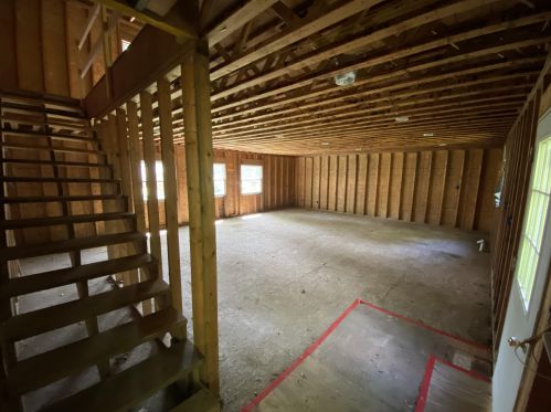 66903 North St, Dowagiac MI  49047-8875 exterior