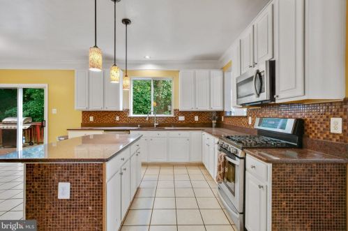 12529 Stratford Garden Dr, Silver Spring MD  20904-1557 exterior