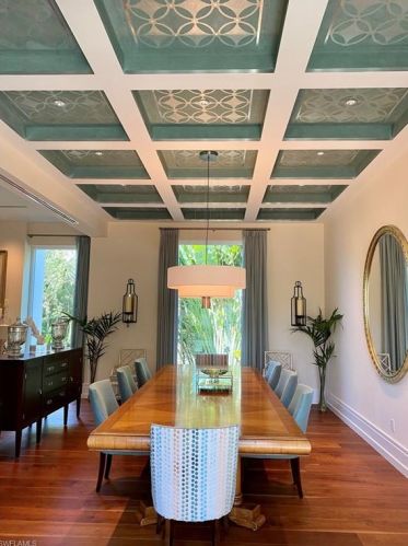 450 Gulf Shore Blvd, Naples FL 34103-2647 exterior