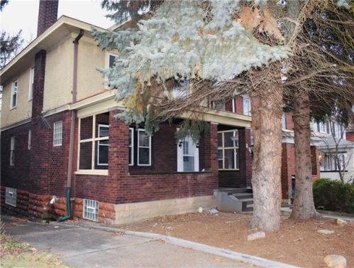 2811 Bergman St, Pittsburgh, PA 15204-1944