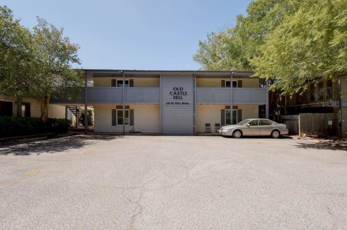 1111 10th St, Austin, TX 78702-2614