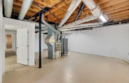 1450 Brawley Cir, Atlanta GA 30319-1713 exterior