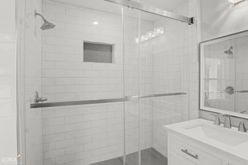 1784 Cherry Vly Cir, Atlanta GA 30316-4825 exterior